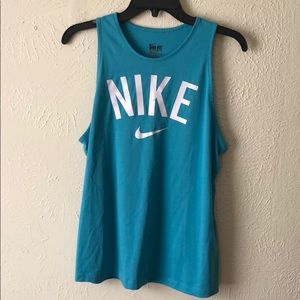 Nike workout tank